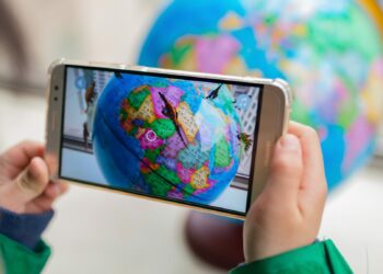 Asia-Pacific AR & VR Market: by Technology, Component, Device Type, Industry Vertical, End-user, and Country (2019-2026) – ResearchAndMarkets.com