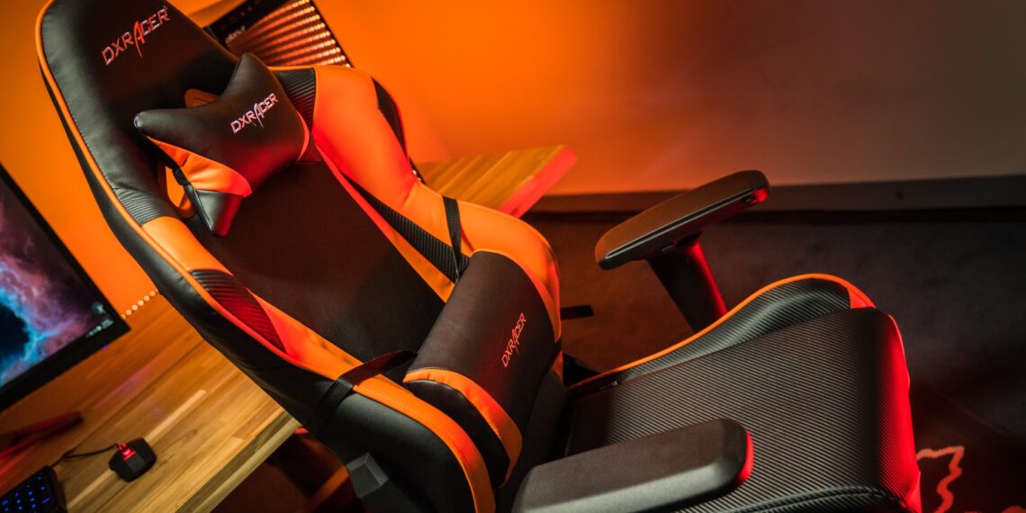 All The Best Gaming Chair Cyber Monday Deals (2019): X Rocker, GTRacing & DXRacer Gaming Chair Sales Compared by Consumer Walk